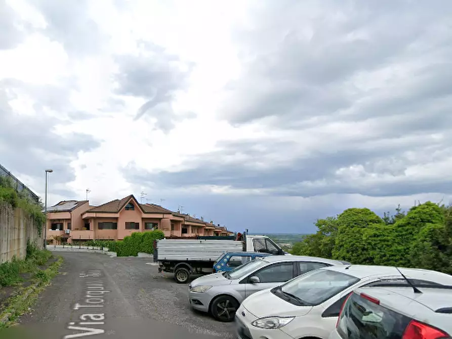Immagine 9 di Appartamento in vendita  in Via Torquato Tasso  a Campagnano Di Roma