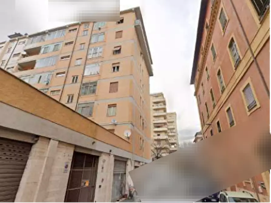 Immagine 2 di Appartamento in vendita  in Viale Benedetto Brin a Terni