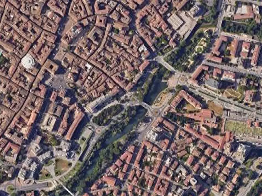 Immagine 16 di Appartamento in vendita  in Piazza San Pietro a Terni