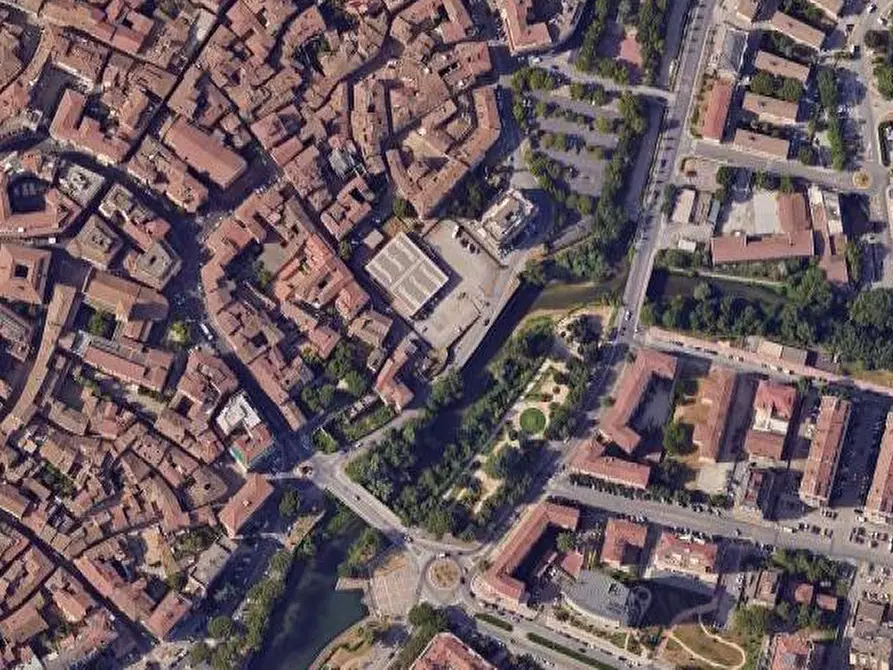 Immagine 17 di Appartamento in vendita  in Piazza San Pietro a Terni