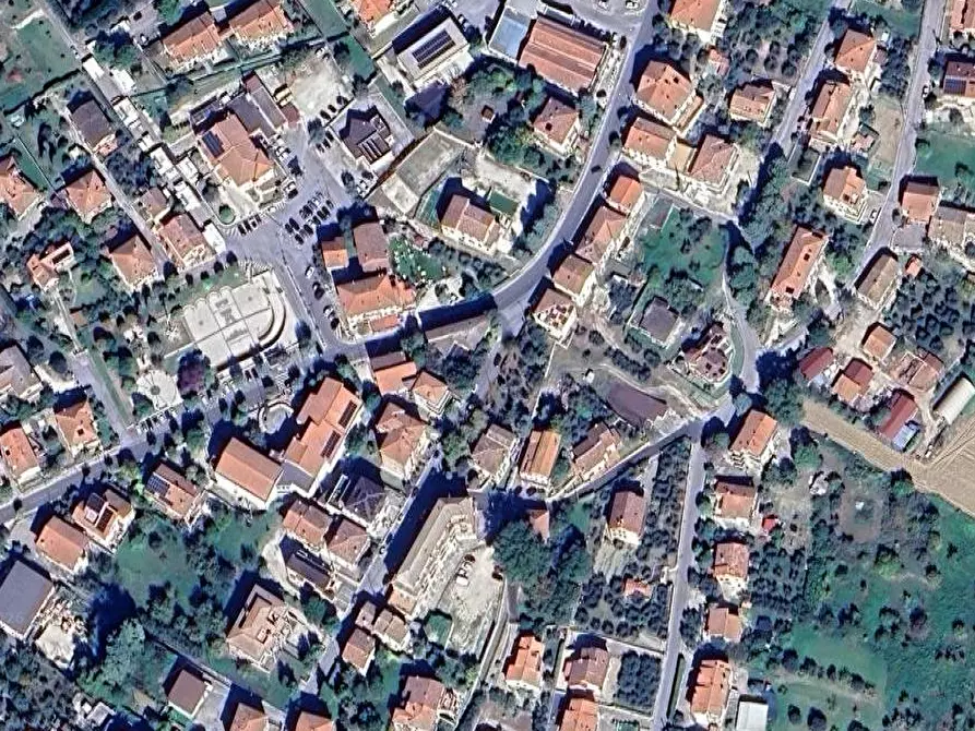 Immagine 15 di Rustico / casale in vendita  in Via Roma a Avigliano Umbro