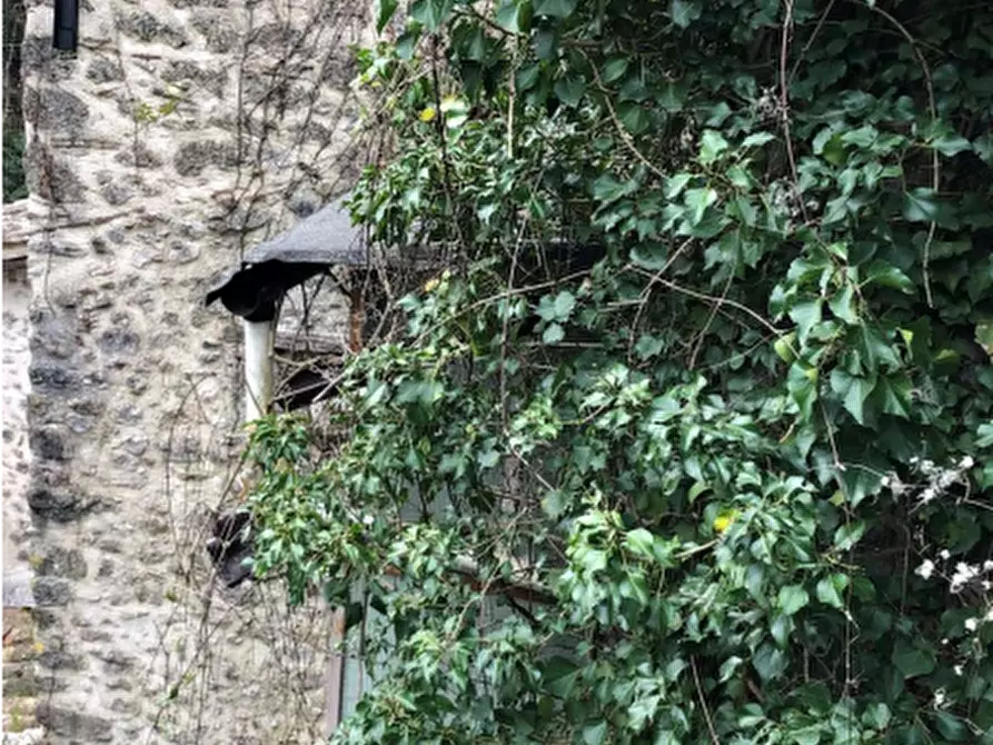 Immagine 1 di Casa indipendente in vendita  in Frazione rosciano a Arrone