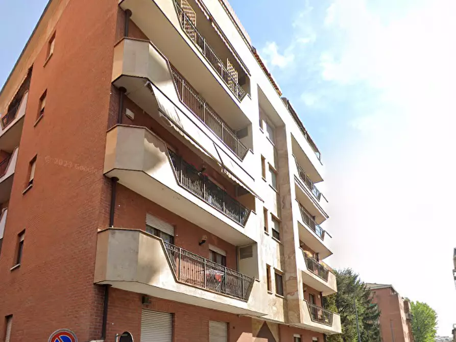 Immagine 7 di Appartamento in vendita  in Via Coazze a Torino