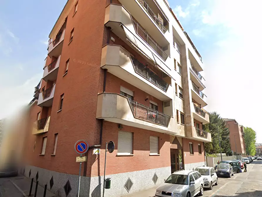 Immagine 8 di Appartamento in vendita  in Via Coazze a Torino