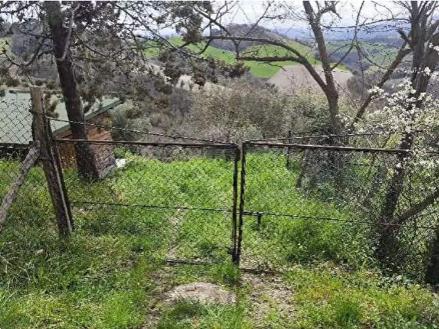 Immagine 26 di Stabile in vendita  in Via di Mezzo a Colli Al Metauro