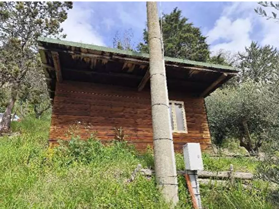 Immagine 28 di Stabile in vendita  in Via di Mezzo a Colli Al Metauro