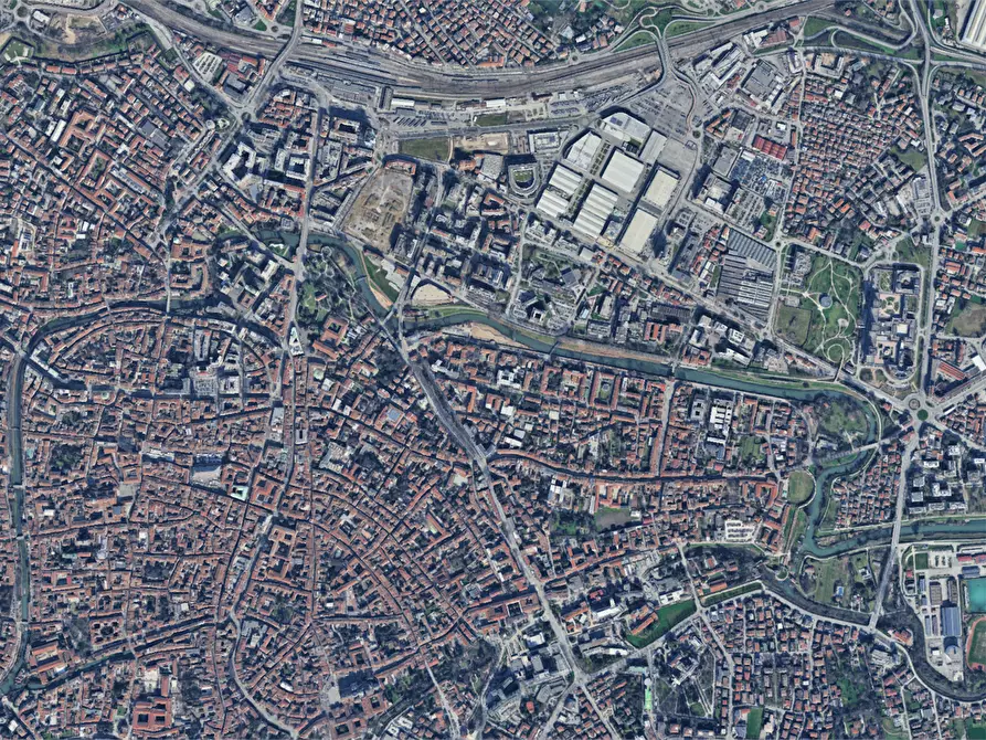 Immagine 10 di Appartamento in vendita  in Via dell'Orna a Padova