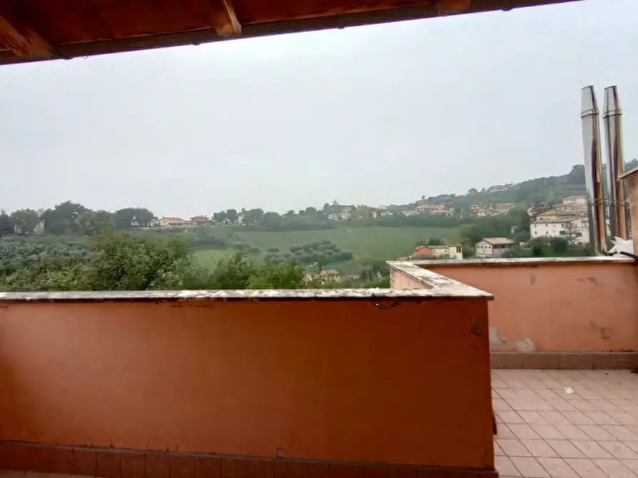 Immagine 5 di Appartamento in vendita  in Via XXV Aprile a Colli Al Metauro