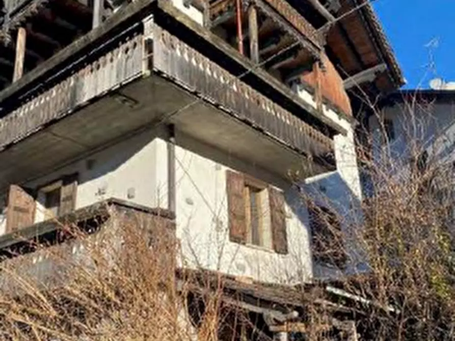 Immagine 7 di Casa indipendente in vendita  in Via Dante Alighieri a Forni Di Sopra