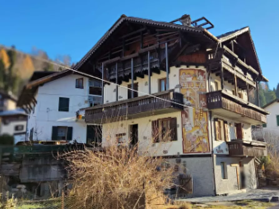 Immagine 9 di Casa indipendente in vendita  in Via Dante Alighieri a Forni Di Sopra