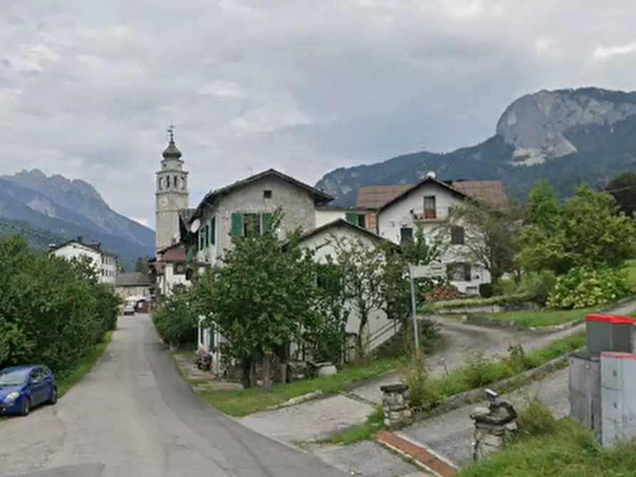 Immagine 17 di Casa indipendente in vendita  in Via Dante Alighieri a Forni Di Sopra