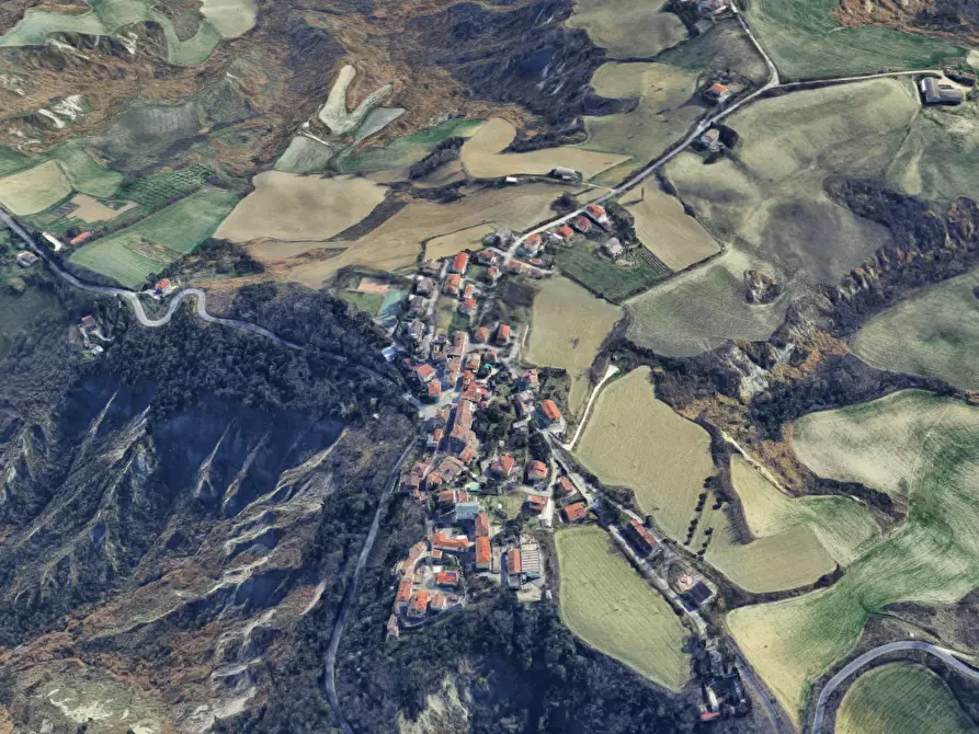 Immagine 10 di Casa bifamiliare in vendita  in Via Antonio Gramsci a Montecalvo In Foglia