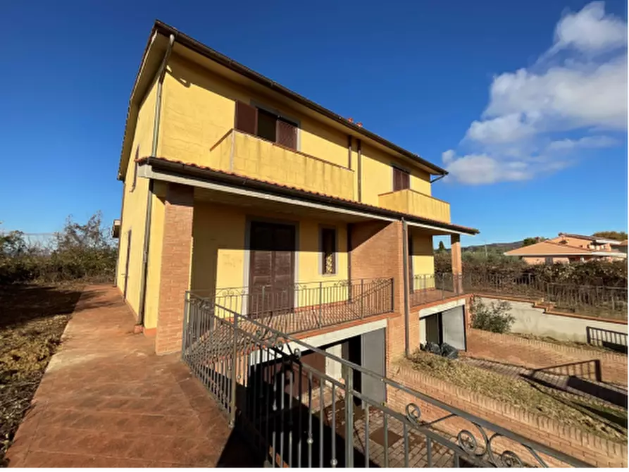 Immagine 1 di Porzione di casa in vendita  in Frazione Faiolo a Montegabbione