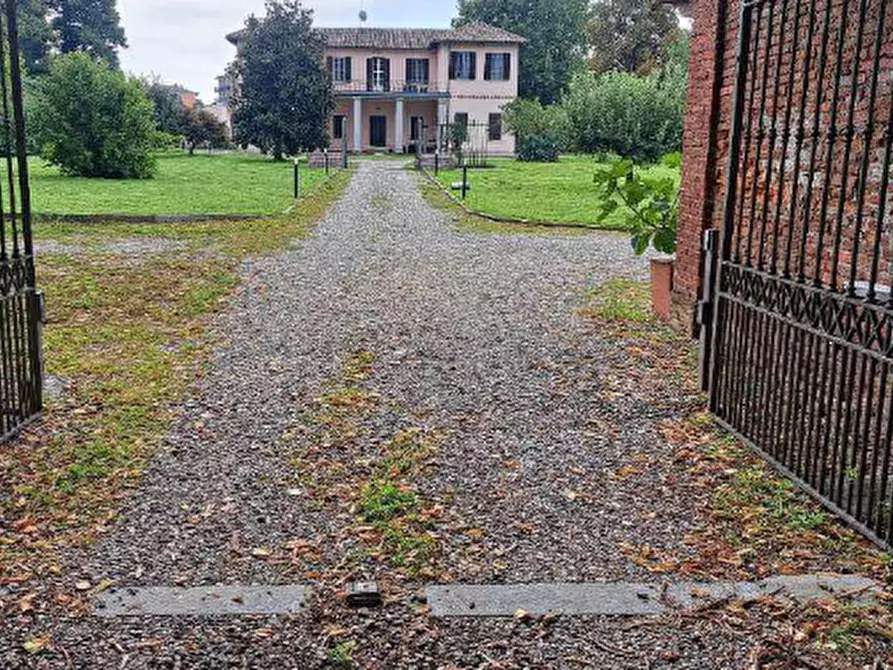 Immagine 1 di Terreno agricolo in vendita  in Via Borgomaneri a Rozzano