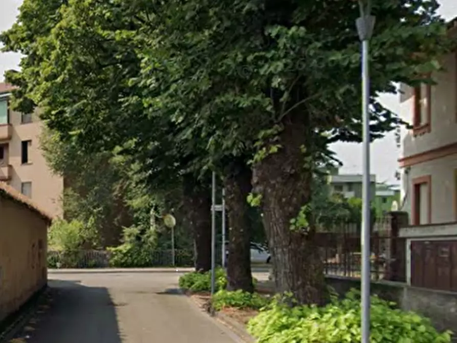 Immagine 6 di Terreno agricolo in vendita  in Via Borgomaneri a Rozzano