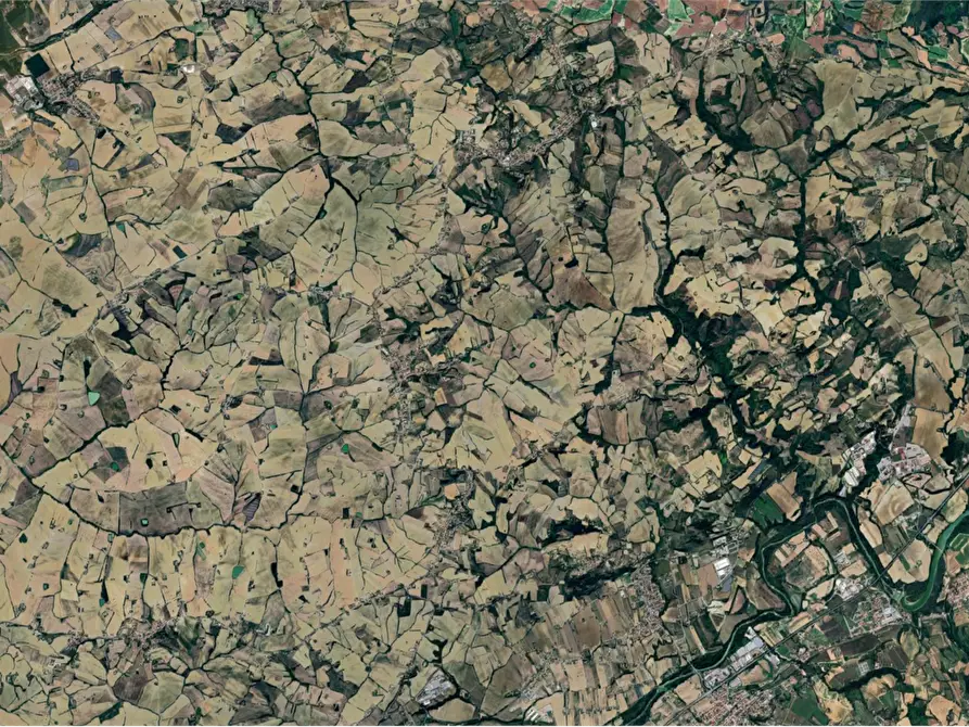 Immagine 17 di Magazzino in vendita  in  Via G. Garibaldi a Terre Roveresche