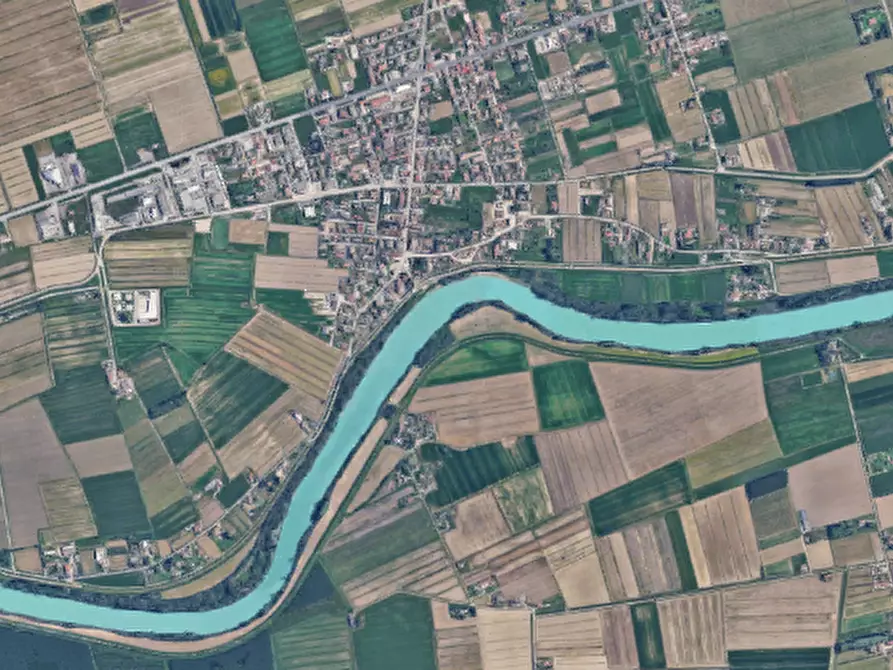 Immagine 14 di Appartamento in vendita  in Via Lignano Sabbiadoro  a Latisana