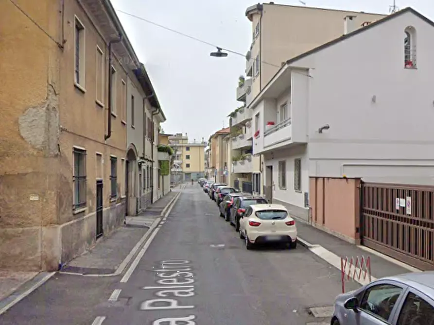 Immagine 9 di Magazzino in vendita  in Via Palestro a Seregno