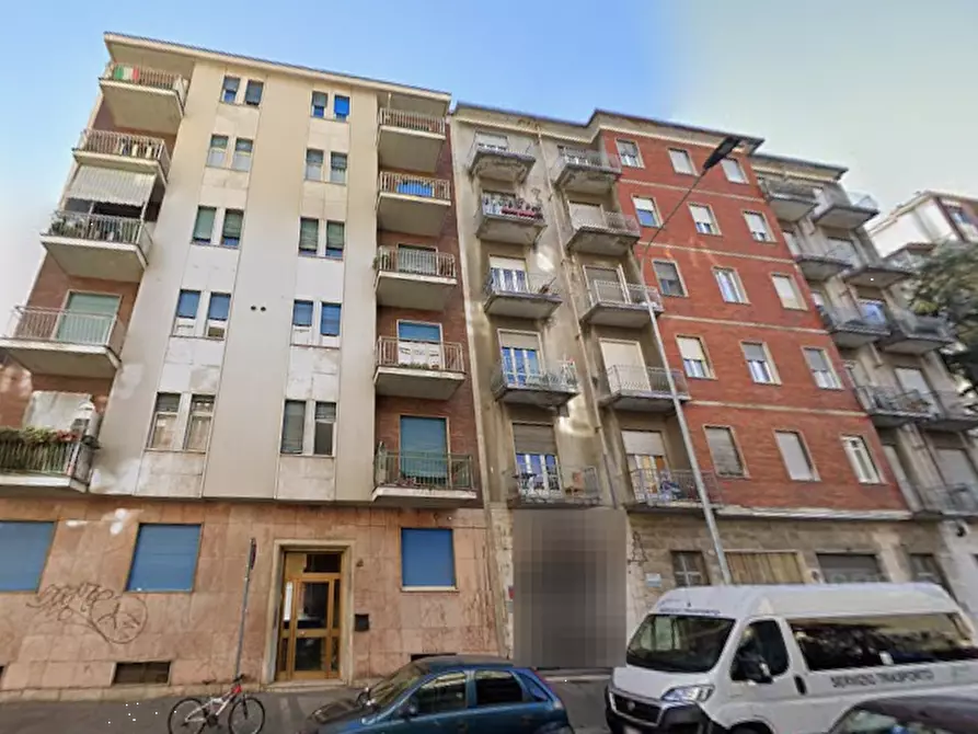 Immagine 7 di Appartamento in vendita  in Via Candiolo a Torino