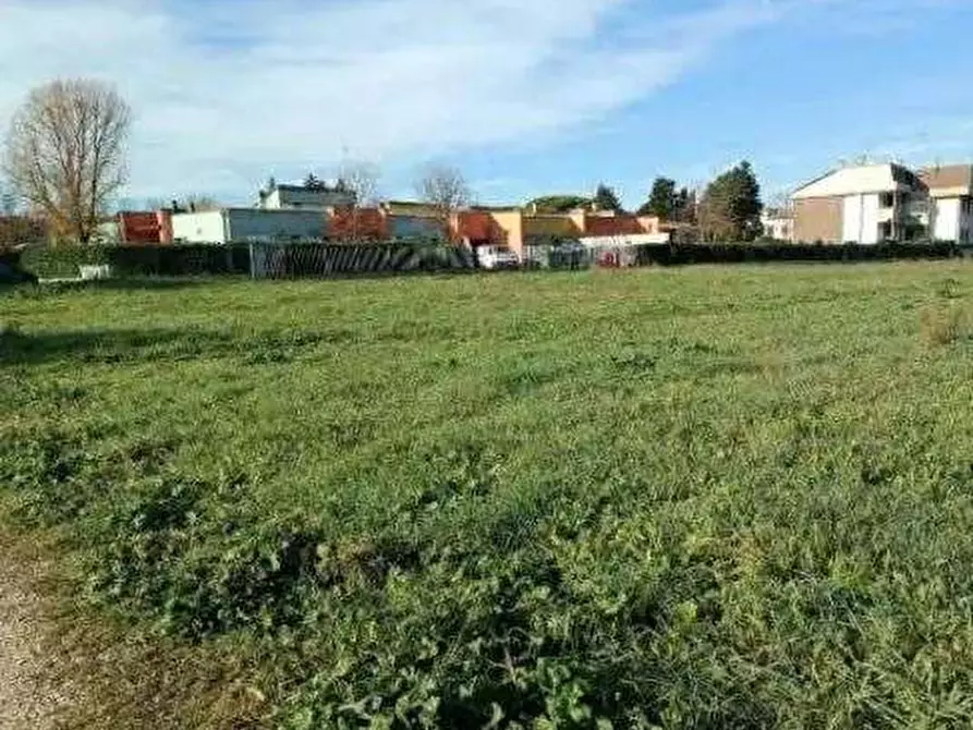 Immagine 1 di Terreno agricolo in vendita  in Via Roma a Fano