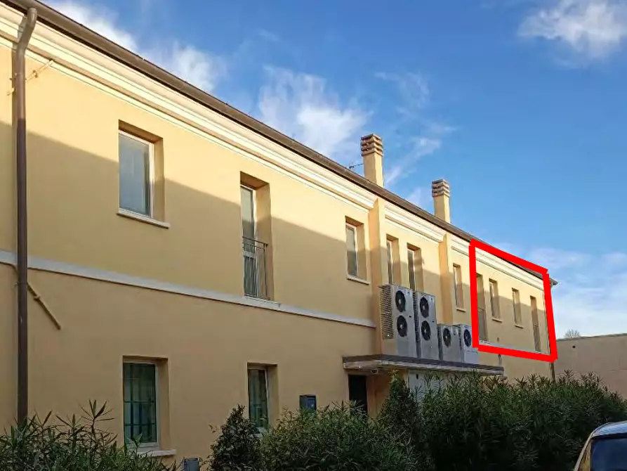 Immagine 1 di Ufficio in vendita  in Via Enrico Mattei a Fano