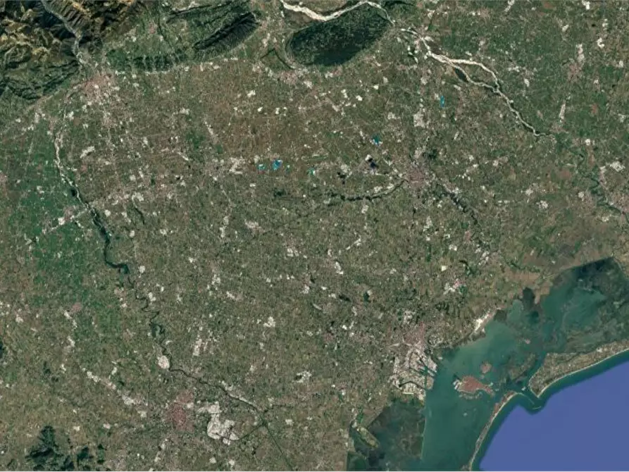 Immagine 11 di Appartamento in vendita  in Via San Pio X a Camposampiero