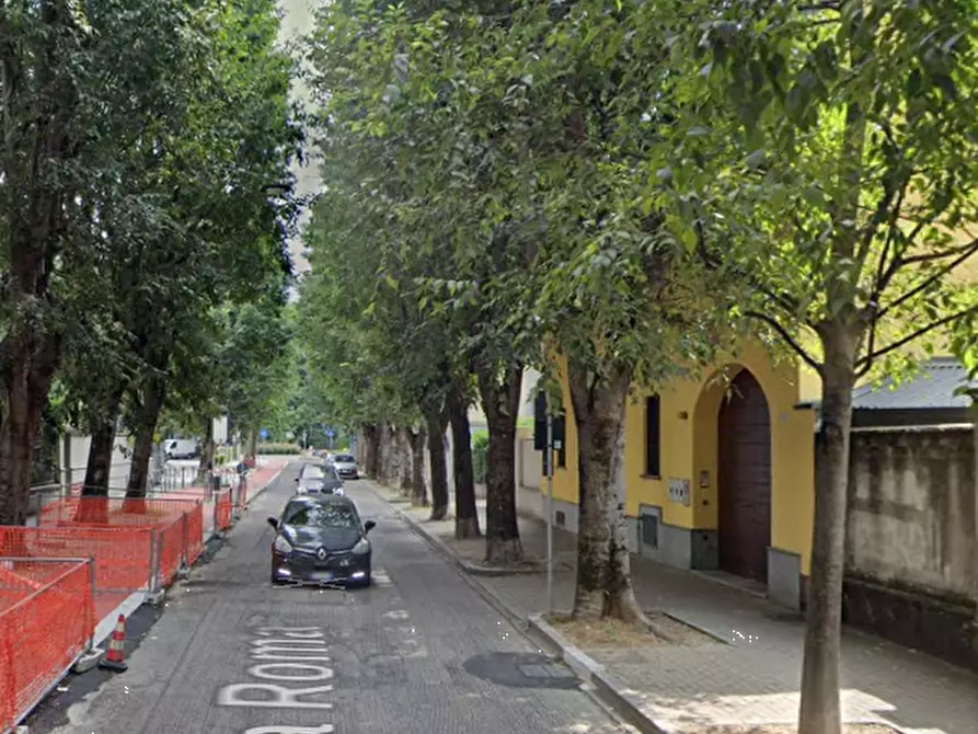 Immagine 11 di Villa in vendita  in Via Roma a Saronno