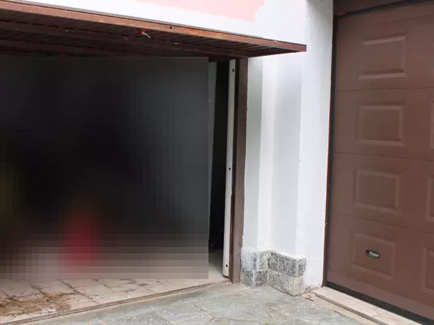 Immagine 5 di Villa in vendita  in Via della Liberazione a Gallarate