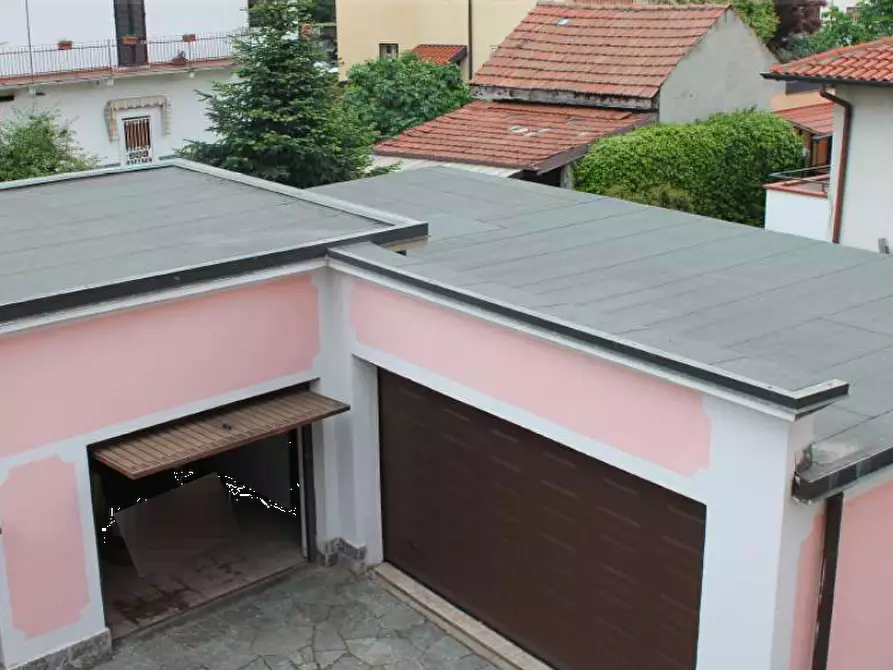 Immagine 6 di Villa in vendita  in Via della Liberazione a Gallarate