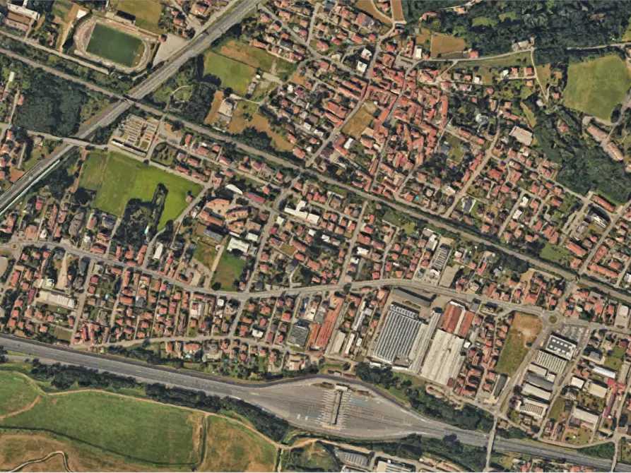 Immagine 28 di Villa in vendita  in Via della Liberazione a Gallarate