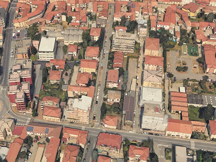 Immagine 6 di Stabile in vendita  in Via A. Colombo a Cassano Magnago