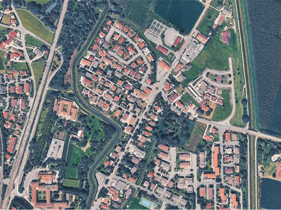 Immagine 5 di Appartamento in vendita  in Via San Pio X a Camposampiero