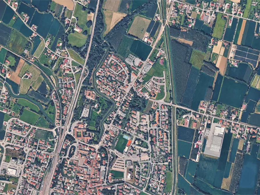 Immagine 2 di Appartamento in vendita  in Via San Pio X a Camposampiero