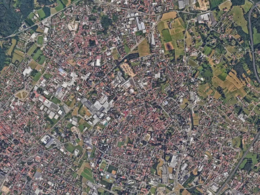 Immagine 4 di Garage in vendita  in Via Giuseppe Garibaldi a Giussano