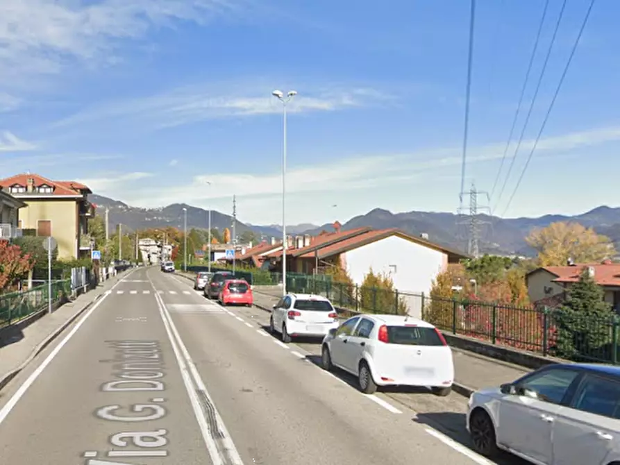 Immagine 26 di Villa in vendita  in Via Donizetti Gaetano a Brembate Di Sopra