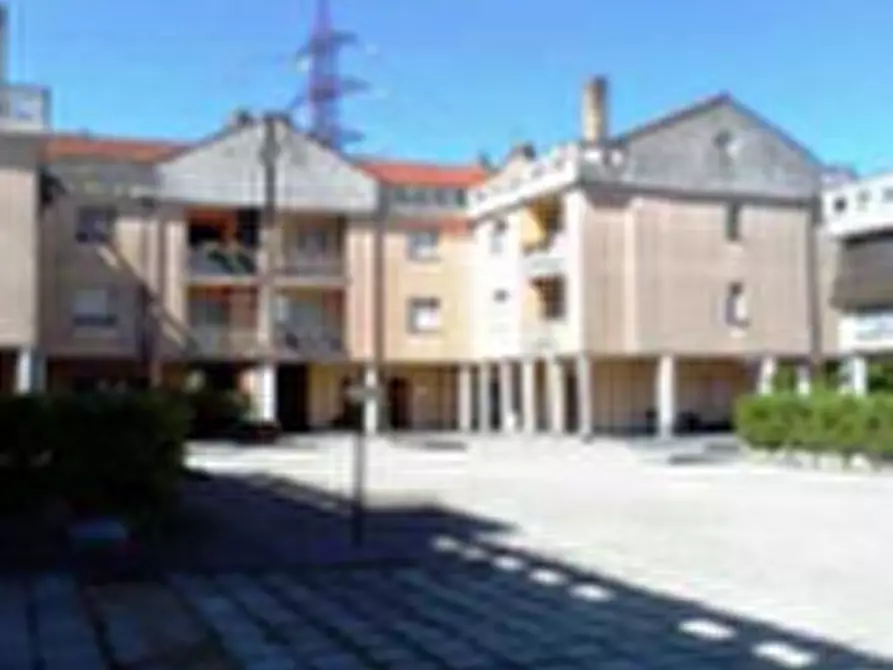 Immagine 1 di Appartamento in vendita  in Via Vincenzo Monti a Robecchetto Con Induno