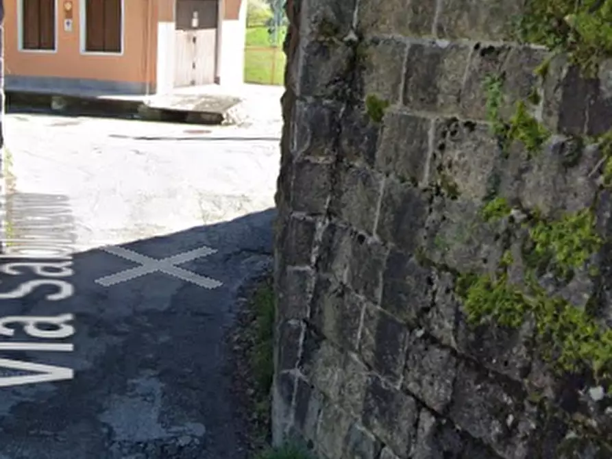 Immagine 16 di Appartamento in vendita  in Via Sabbione  a Mezzenile