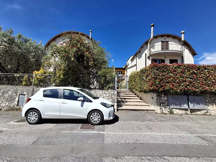 Immagine 2 di Garage in vendita  in Via Collestatte a Terni