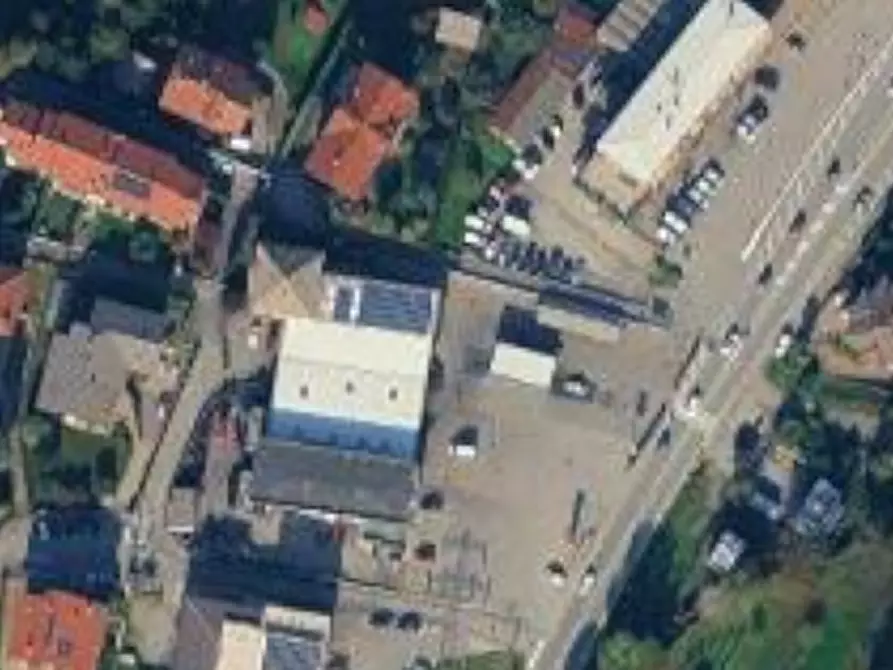 Immagine 7 di Negozio in vendita  in Via Angelo Mazzi a Villa D'almè