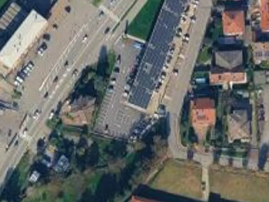 Immagine 9 di Negozio in vendita  in Via Angelo Mazzi a Villa D'almè