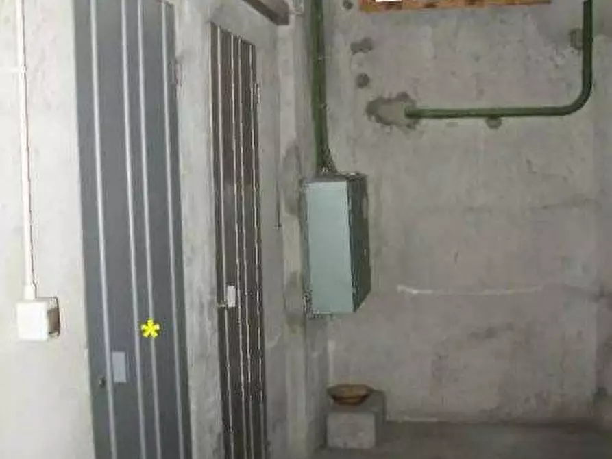 Immagine 5 di Appartamento in vendita  in Via Matteo Pescatore  a Ciriè