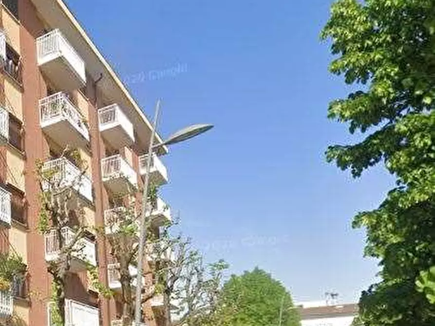 Immagine 11 di Appartamento in vendita  in Via Matteo Pescatore  a Ciriè