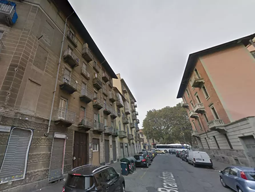 Immagine 7 di Appartamento in vendita  in Via Brandizzo  a Torino
