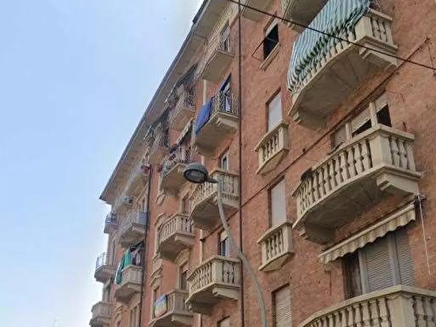 Immagine 2 di Appartamento in vendita  in C.so Giulio Cesare a Torino