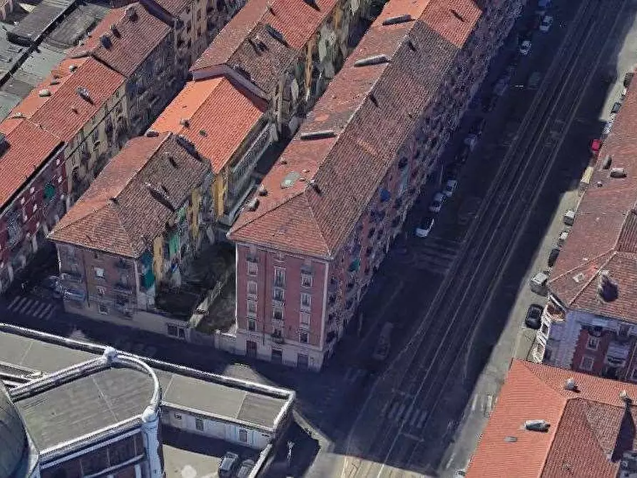 Immagine 9 di Appartamento in vendita  in C.so Giulio Cesare a Torino