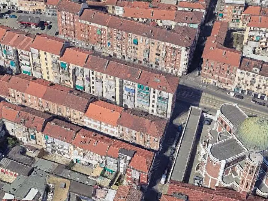 Immagine 10 di Appartamento in vendita  in C.so Giulio Cesare a Torino