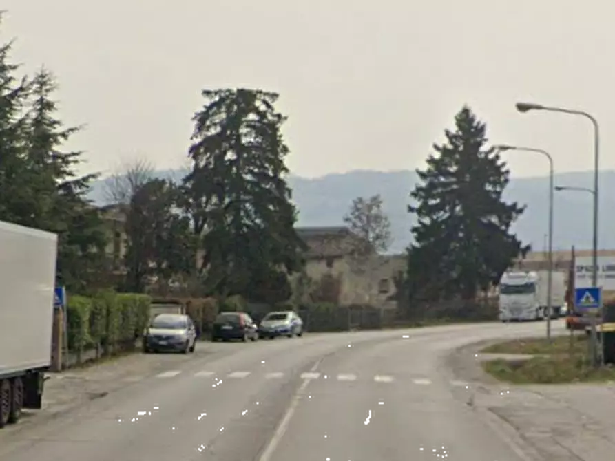 Immagine 6 di Capannone industriale in vendita  in Via Cascinapiano a Langhirano