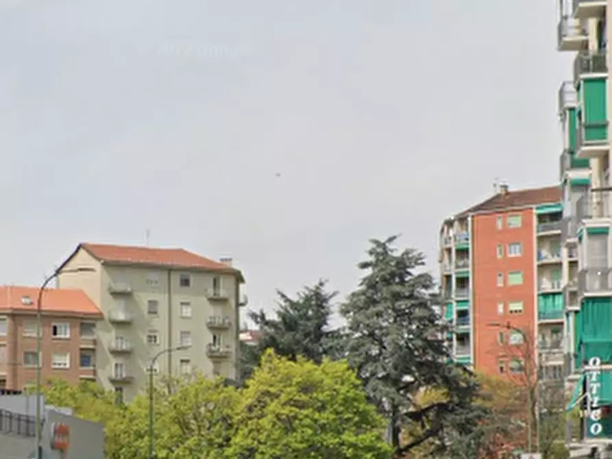 Immagine 12 di Garage in vendita  in Via Domenico Cimarosa  a Torino