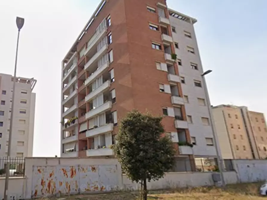 Immagine 1 di Appartamento in vendita  in Via Don Luigi Sturzo a Pomezia