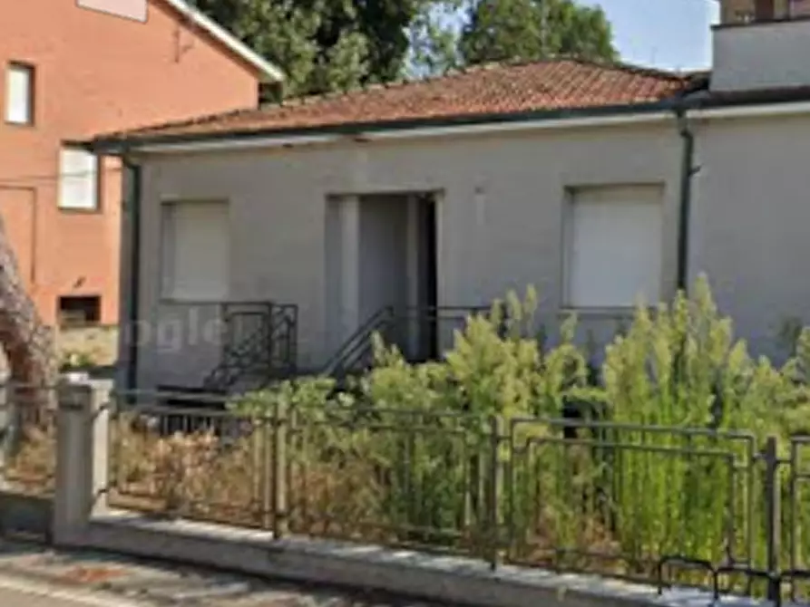 Immagine 2 di Ufficio in vendita  in Via Canalazzo a Ravenna